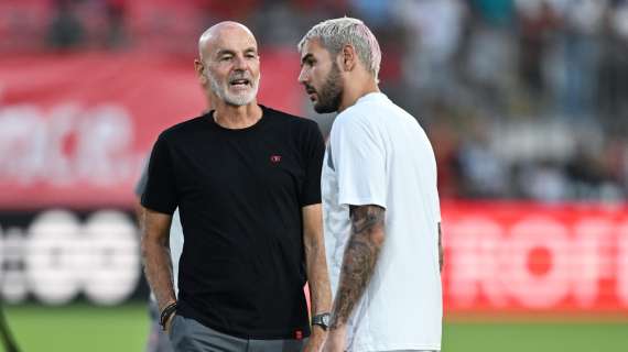 Pioli su Theo: "Non c’è stato un solo giorno di Milan in cui non abbia dovuto spronarlo"