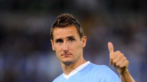 Lazio: dubbio Klose, Bizzarri in porta e Kozak in forse