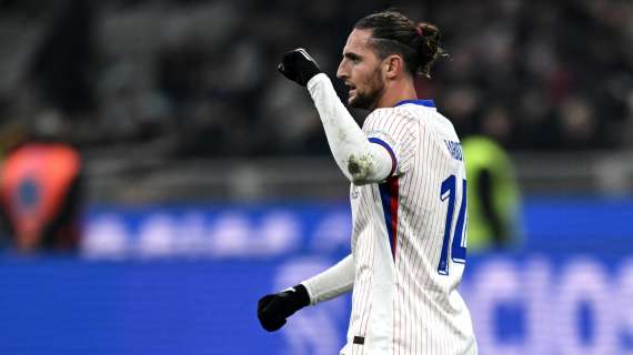 Milan, idea Rabiot se parte Reijnders. Bayern su Leao: no di Allegri