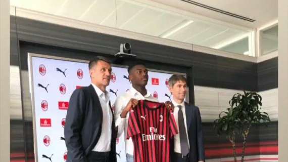 Tuttosport - Milan, Maldini e Boban sponsor di Leao