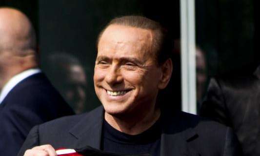 Berlusconi: "Domani è fondamentale vincere, le delusioni degli ultimi due anni verrebbero dimenticate"