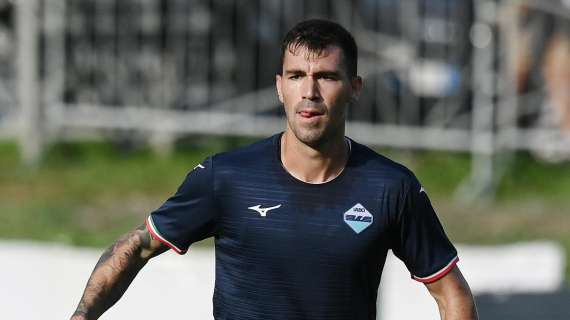 Lazio, Romagnoli all'intervallo: "Non dobbiamo dare spazi al Milan perché sono forti"
