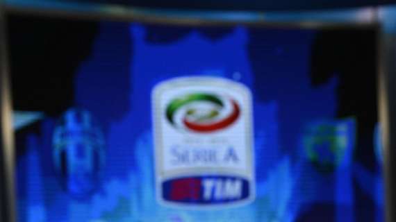 Serie A in crisi, La Stampa: "Il campionato delle maglie vuote"