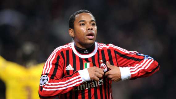 Fabregas attacca: "Robinho esulta? Il gol è di Ibra... "