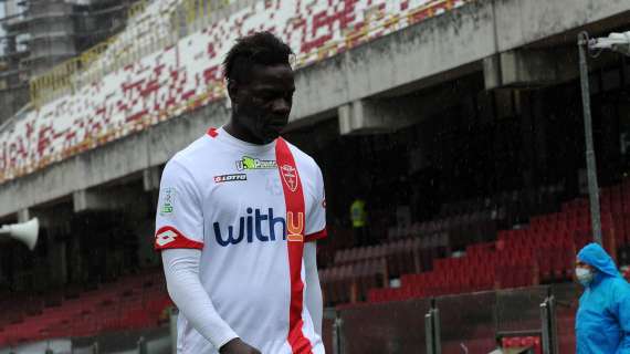 Balotelli-Genoa, si va verso la chiusura. Lunedì le visite mediche