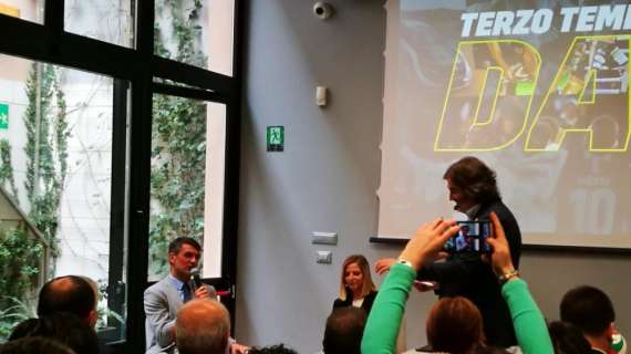 MN - Evento DAZN, Maldini: "Berlusconi ha cambiato la comunicazione. La figura del calciatore e dello sport è cambiata"