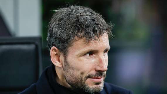 Van Bommel il nuovo nome forte per la panchina del Parma. Avviati i primi contatti