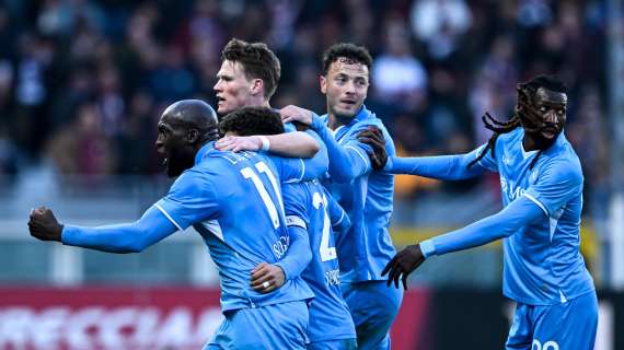 VIDEO - Il Napoli vince la quinta gara consecutiva, 2-0 sul Verona