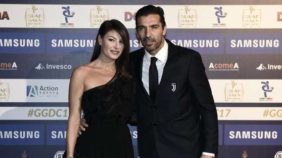 La moglie di Buffon: "Gigi potrebbe essere l'unico giocatore a giocare sei mondiali"
