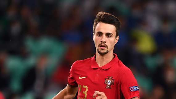 Dall'Inghilterra: diverse squadre su Fabio Vieira, offerta di 18 milioni da un club italiano