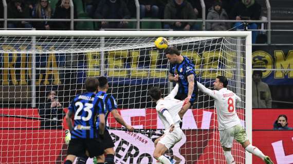 Serie A, l'Inter batte 2-1 la Fiorentina e si porta a -1 dal Napoli