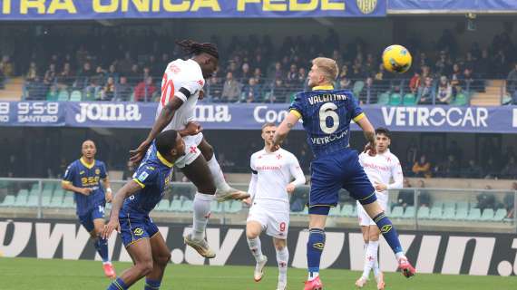 Serie A, colpaccio Verona. Vittoria allo scadere contro la Fiorentina