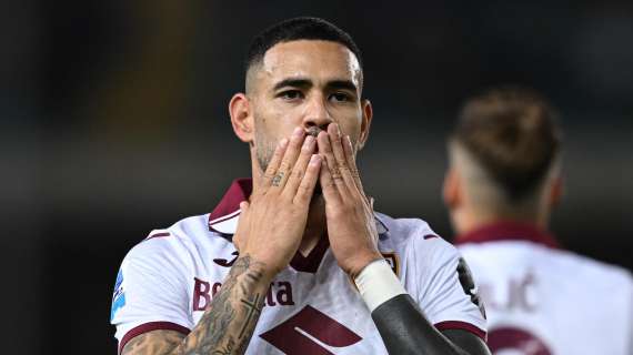 VIDEO Hellas Verona-Torino 2-3. Segnano ben tre attaccanti granata Sanabria, Zapata e Adams. Dawidowicz si fa espellere e non bastano ai gialloblù le reti di Kastanos e Mosquera. I gol e gli highlights