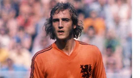 Lutto nel calcio, è scomparso uno dei grandi dell'Olanda. Addio a Neeskens