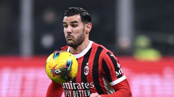 Champions League - Milan eliminato, Theo Hernandez un disastro