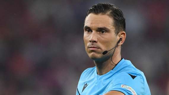 PSG-Atalanta, l'arbitro è svizzero. Ecco la classe arbitrale designata