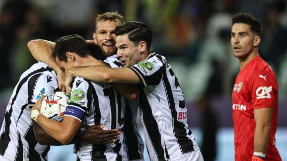 Il Cagliari perde tra i fischi la nona in casa: 1-2 dell'Udinese, Kristensen la risolve con la pancia