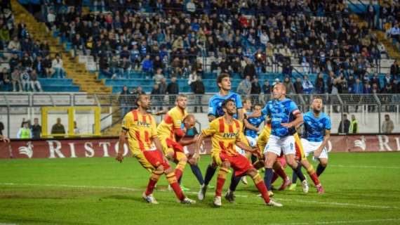 Il Benevento brinda alla Serie B: la prima dopo 87 anni di storia
