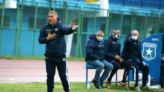 Messina, Modica: "L'Avellino ci ha surclassato in lungo e in largo. Squadra super. Io mi assumo le responsabilità della sconfitta"