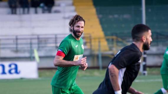 Sforzini: "Per gli attaccanti cercare il gol non deve essere un'ossessione. Il campionato è ancora lungo, l'Avellino è in corsa per tutto"