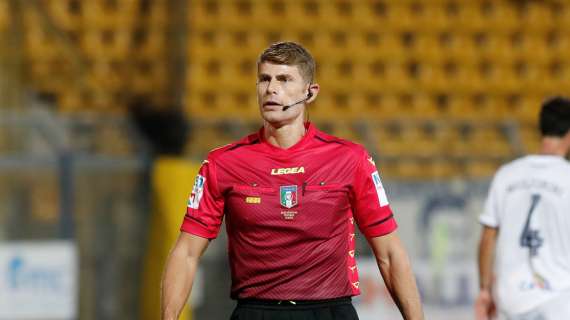 Bari-Frosinone, l’arbitro sarà Francesco Cosso. Quattro i precedenti