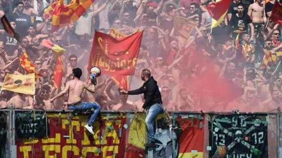 Scontro tra tifosi Lecce e Bari, il club salentino: "Vittime di un vile agguato"