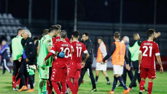 Bari, attesa per esito tampone: un calciatore è in isolamento domiciliare