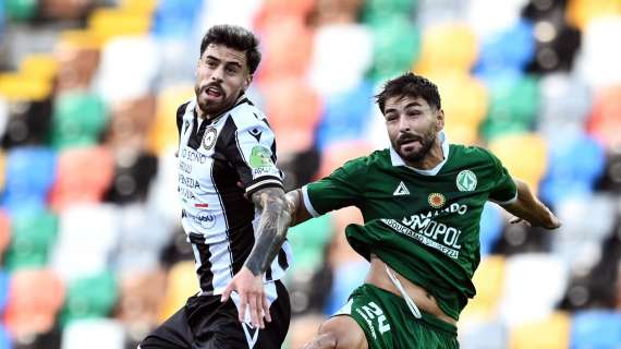 Avellino, Sounas: "Crotone forte, dobbiamo continuare così"