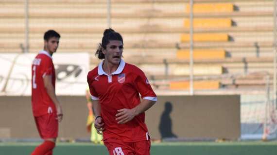 UFFICIALE - Campobasso, il centrocampista Persia torna in rossoblù