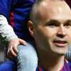 Iniesta dice addio al calcio, il messaggio social di Mina: "Orgoglioso di aver condiviso momenti con te" (FOTO)