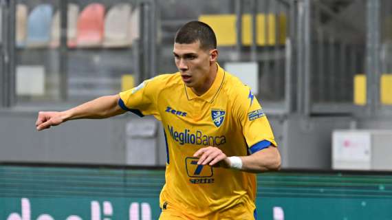 Il Cagliari segue Kvernadze: contatti con il Frosinone