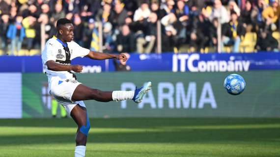Cagliari, sondaggio per Camara: è in scadenza con il Parma