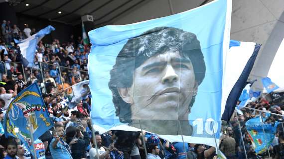 Cagliari-Napoli, quando Maradona deliziò il pubblico e contribuì a...salvare il Cagliari.