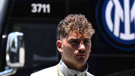 Esposito, il retroscena di Schira: "Chiusa la cessione di Esposito al Cagliari. Parma mai in corsa"