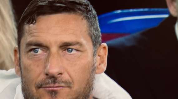 Totti: "Ranieri è un vero uomo di Roma. Siamo tutti felici di lui"