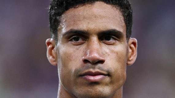 Varane si ritira dal calcio giocato, ma resta nel Como: la lettera