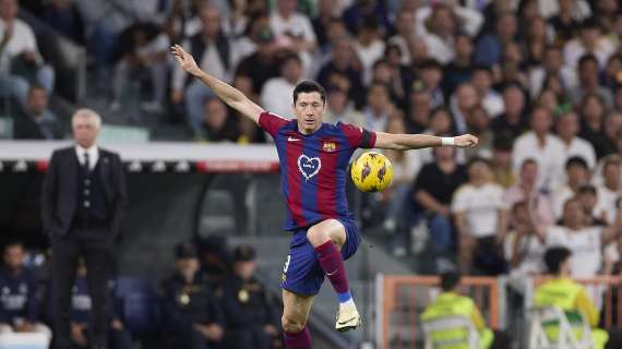 Lewandowski esulta dopo la vittoria contro l’Alaves: il messaggio social