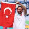Turchia, gli ultras chiedono ai tifosi di fare il "saluto del lupo" nel match contro l'Olanda