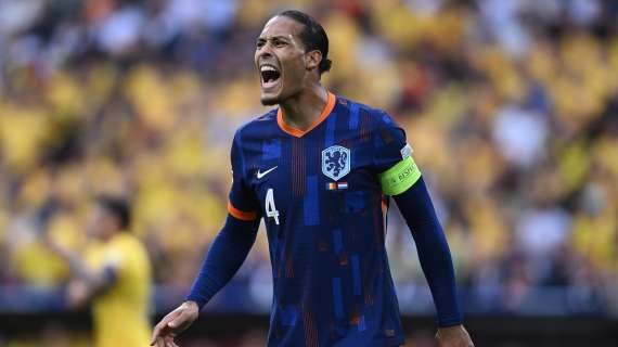 Van Dijk e Alexander Arnold, testa all'Europeo e futuro al Liverpool da scrivere