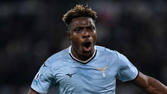 Le formazioni ufficiali di Lazio-Fiorentina: Dele-Bashiru e Folorunsho dal 1'