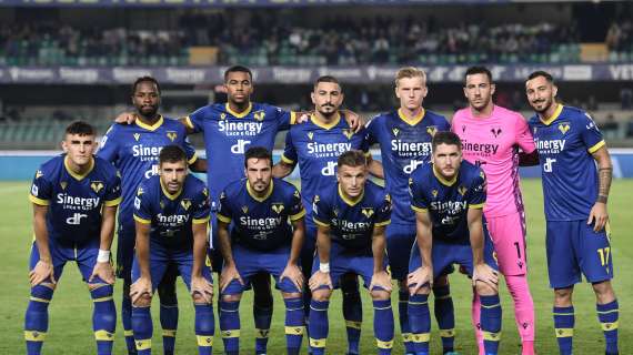 Verona e Spezia si giocano tutto all'ultima giornata: cambia il regolamento in caso di arrivo a parità di punti