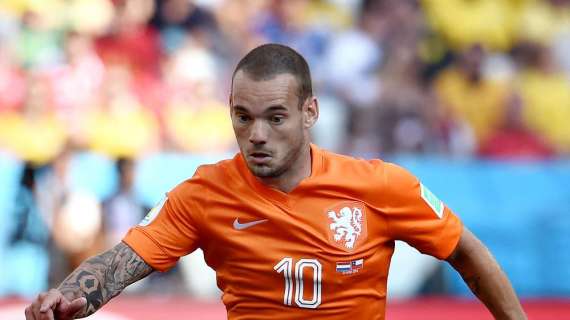 Agente Sneijder: "Non so perchè Wesley non stia giocando, a nessuno piace stare in panca"