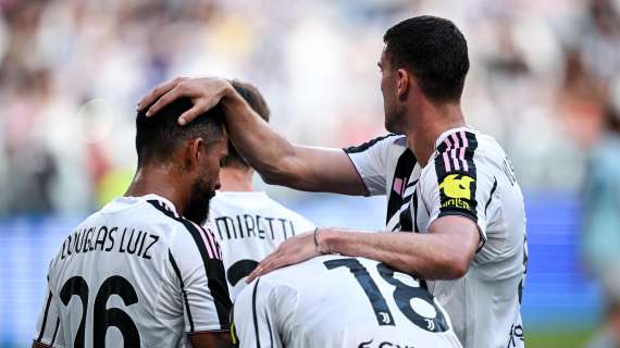 LIVE TJ - Juventus-Juventus Next Gen 2-0 - Triplice fischio, finisce il match con la tradizionale invasione