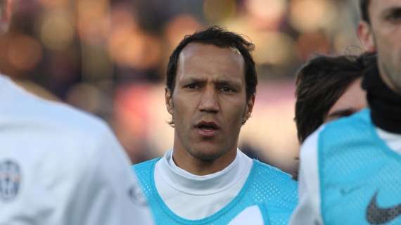 SALUTA ANCHE ZEBINA: HA RESCISSO IL CONTRATTO!