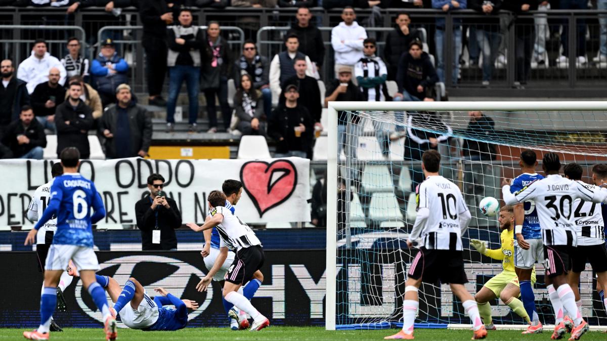 Como-Juventus 1-0, ci prova Morata con un tiro: interviene Di Gregorio ed evita il raddoppio