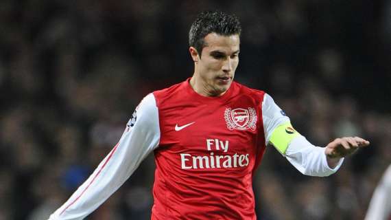 Van Persie, richiesta shock alle pretendenti: 13 milioni di euro a stagione