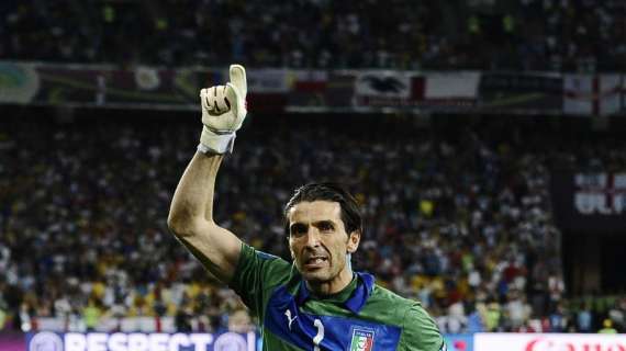 Italia-Inghilterra, le pagelle degli azzurri: Buffon da applausi, Pirlo "mostro"