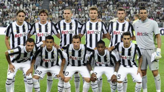 Numeri di maglia: Pirlo il 21, Vucinic il 14, Amauri dall' 11 al....