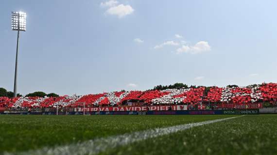 CorSera: tensioni nel pre partita tra tifosi. Ecco cosa è successo