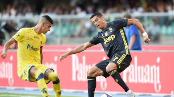 Giaccherini fa il Cr7, ma non basta: la Juventus vince 3-2 in pieno recupero sul Chievo